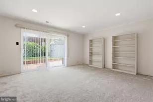9925 Wingtip Rd, Philadelphia, PA 19115 - Photo 11