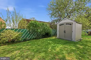 9925 Wingtip Rd, Philadelphia, PA 19115 - Photo 21