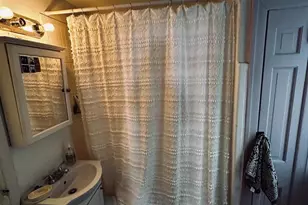 808 S 8th St, Philadelphia, PA 19147 - Photo 17