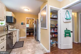14014 Napier St, Philadelphia, PA 19116 - Photo 3