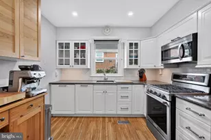 795 Hill Rd, Philadelphia, PA 19128 - Photo 15