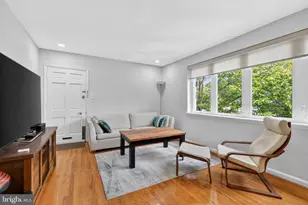 795 Hill Rd, Philadelphia, PA 19128 - Photo 9