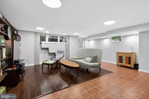 795 Hill Rd, Philadelphia, PA 19128 - Photo 33