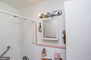 6365 Edmund St, Philadelphia, PA 19135 - Photo 17