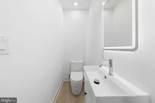 2552 E Somerset St, Philadelphia, PA 19134 - Photo 15