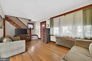7960 Frontenac St, Philadelphia, PA 19111 - Photo 3