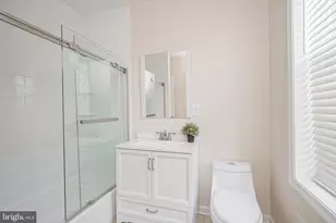 2138 Morris St, Philadelphia, PA 19145 - Photo 21