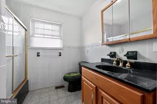 9609 Hoff St, Philadelphia, PA 19115 - Photo 17