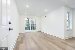 2252 N Front St, Philadelphia, PA 19133 - Photo 3