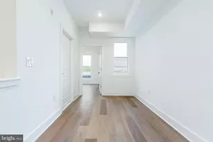 2252 N Front St, Philadelphia, PA 19133 - Photo 1