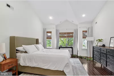 2115 Carpenter Street #2, Philadelphia, PA 19146 - Photo 17