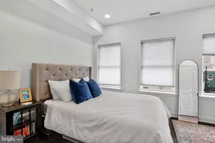 2115 Carpenter St, Philadelphia, PA 19146 - Photo 9