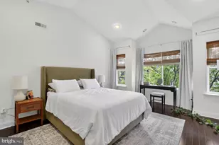 2115 Carpenter St, Philadelphia, PA 19146 - Photo 19
