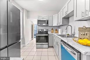 1026 N Pallas St, Philadelphia, PA 19104 - Photo 9