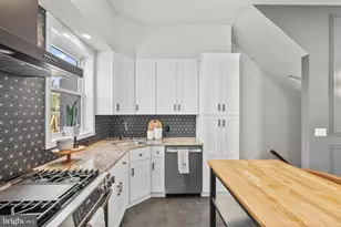 2548 Coral St, Philadelphia, PA 19125 - Photo 9