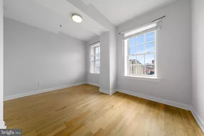 6-10 S Strawberry Street #13, Philadelphia, PA 19106 - Photo 11