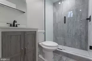 2722 Latona St, Philadelphia, PA 19146 - Photo 13