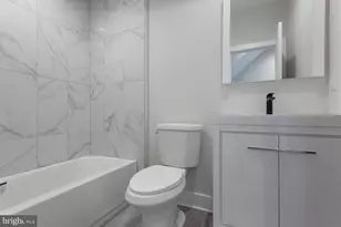 2722 Latona St, Philadelphia, PA 19146 - Photo 5