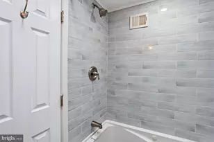 12748 Minden Rd, Philadelphia, PA 19154 - Photo 17