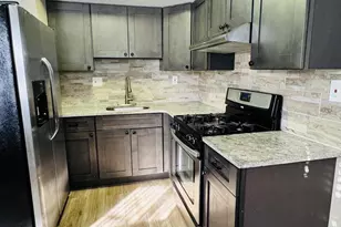 529 Avon St, Philadelphia, PA 19116 - Photo 5