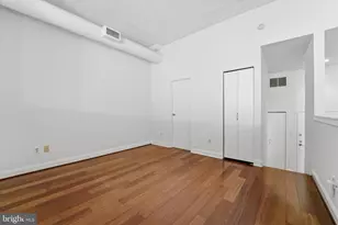 2429 Locust St, Philadelphia, PA 19103 - Photo 13