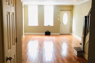 2027 S Darien St, Philadelphia, PA 19148 - Photo 13