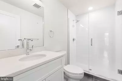 214 Vine Street #604, Philadelphia, PA 19106 - Photo 33