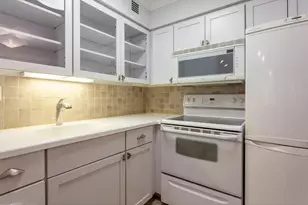224-30 W Rittenhouse Square, Philadelphia, PA 19103 - Photo 11