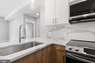 1221 E Berks Street #309, Philadelphia, PA 19125 - Photo 23