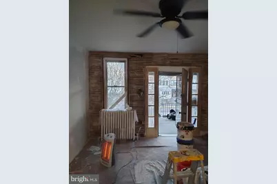 427 E Sharpnack Street, Philadelphia, PA 19119 - Photo 3