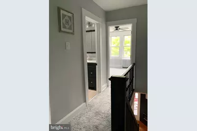 427 E Sharpnack Street, Philadelphia, PA 19119 - Photo 17