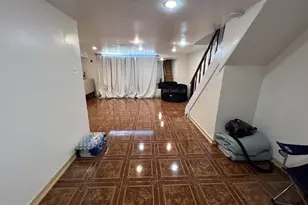 2413 Vista St, Philadelphia, PA 19152 - Photo 25