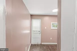 1109 W Silver St, Philadelphia, PA 19133 - Photo 23