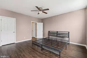 1109 W Silver St, Philadelphia, PA 19133 - Photo 13
