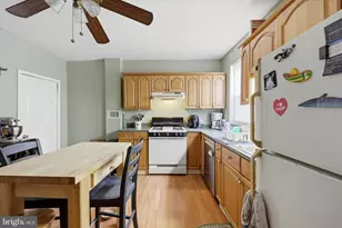 2442 E Gordon St, Philadelphia, PA 19125 - Photo 5