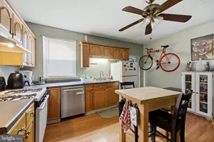 2442 E Gordon St, Philadelphia, PA 19125 - Photo 19