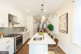 870 N 19th St, Philadelphia, PA 19130 - Photo 13