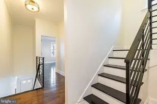 870 N 19th St, Philadelphia, PA 19130 - Photo 33