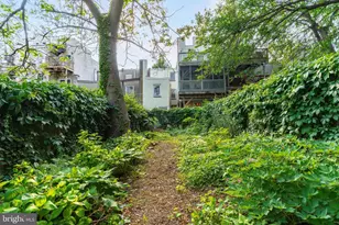 870 N 19th St, Philadelphia, PA 19130 - Photo 19