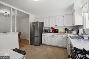 748 Hill Rd, Philadelphia, PA 19128 - Photo 9