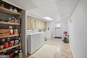 748 Hill Rd, Philadelphia, PA 19128 - Photo 19