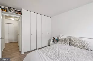 1326 Spruce St, Philadelphia, PA 19107 - Photo 15