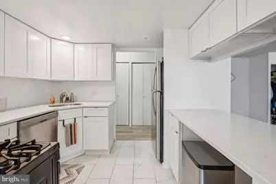 1326 Spruce Street #903, Philadelphia, PA 19107 - Photo 9