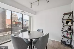 1326 Spruce St, Philadelphia, PA 19107 - Photo 5