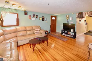 2851 Welsh Rd, Philadelphia, PA 19152 - Photo 9