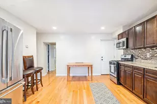 1203 S 16th St, Philadelphia, PA 19146 - Photo 9