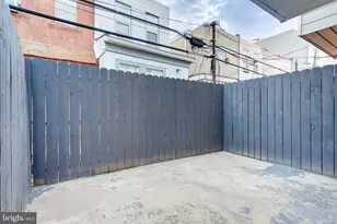 2010 S Chadwick St, Philadelphia, PA 19145 - Photo 27
