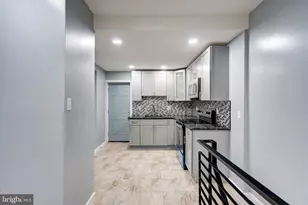 2010 S Chadwick St, Philadelphia, PA 19145 - Photo 21