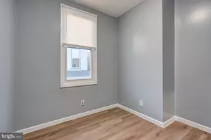 2010 S Chadwick St, Philadelphia, PA 19145 - Photo 7