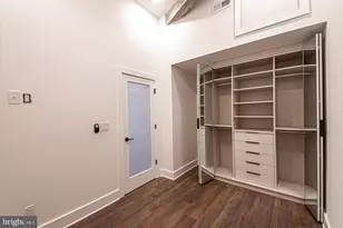 1211 Bainbridge St, Philadelphia, PA 19147 - Photo 9